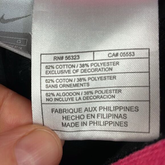 Nike Capri Black and Pink Women’s Pants activewear size Large - Picture 6 of 10
